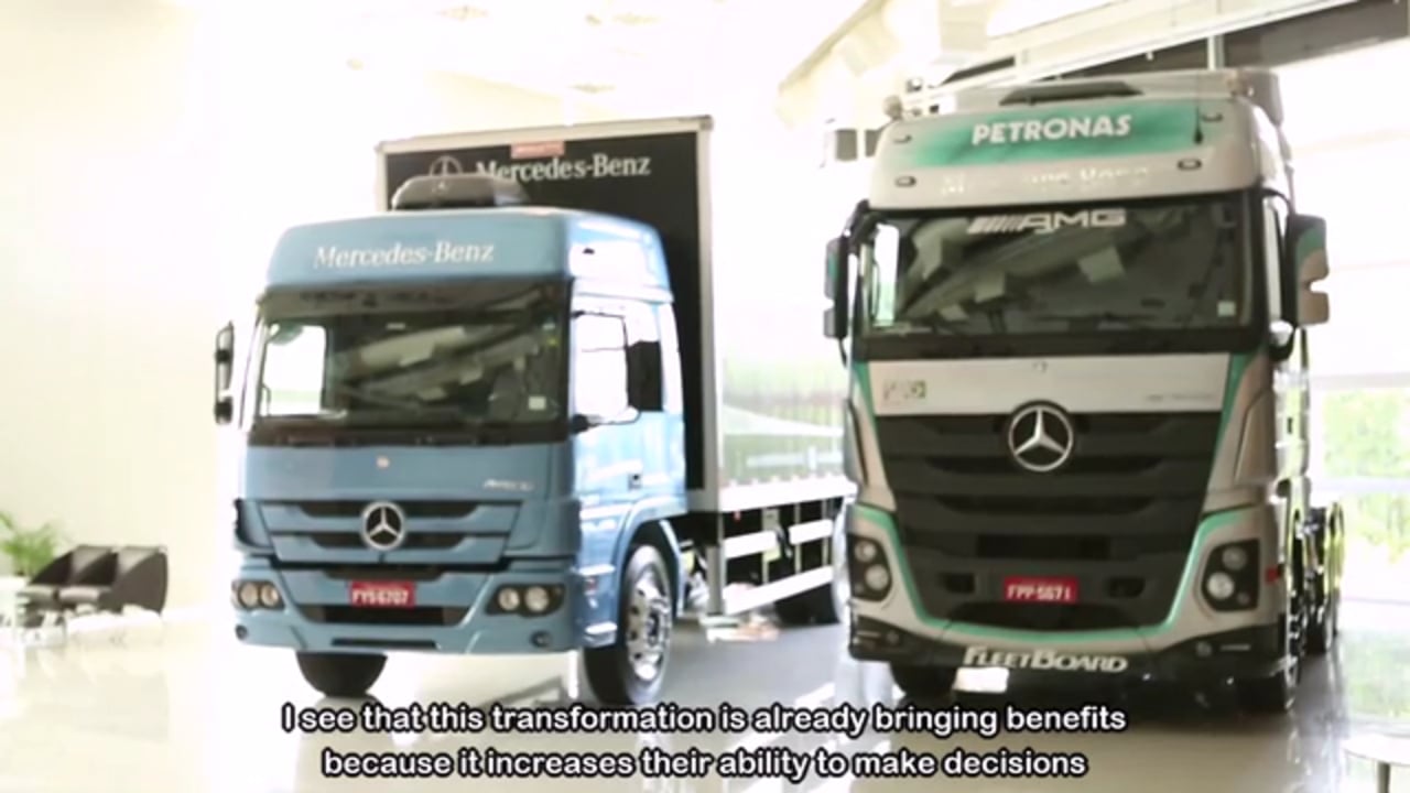 Mercedes-Benz Improves Customer Service in the Trucks Division with Artificial Intelligence